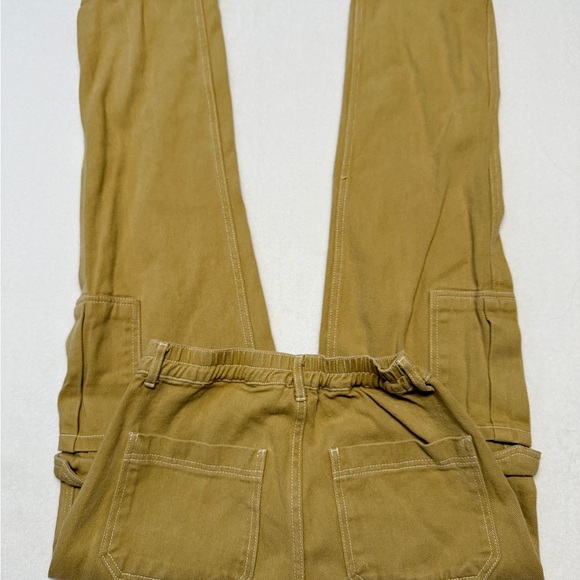 White Fox Boutique Khaki Straight Leg Pants - Picture 3 of 4
